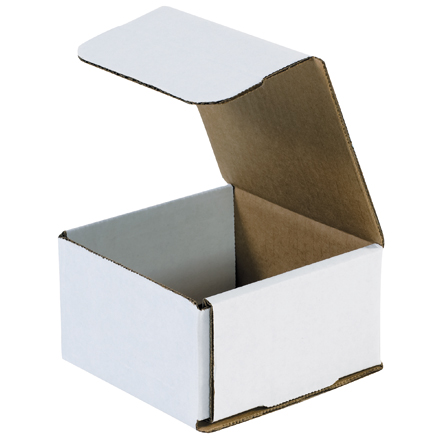 4 3/8 x 4 3/8 x 2 1/2" White Indestructo Mailers 100/bundle 