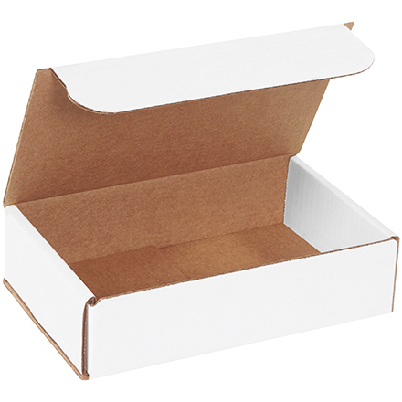 8 x 5 x 2" White Indestructo Mailers 100/bundle 